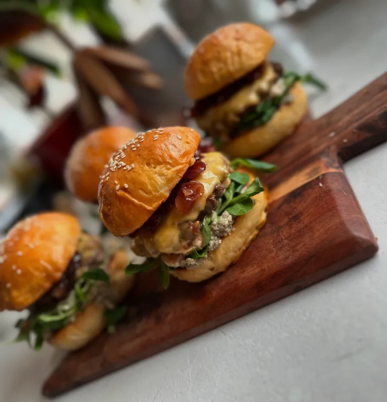 Gourmet mini burger